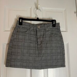 American Eagle plaid mini skirt